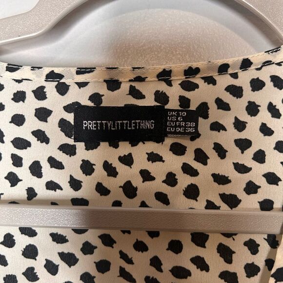 PrettyLittleThing Beige Dalmatian Print Shirred Frill Hem Bodycon Dress - Picture 5 of 6